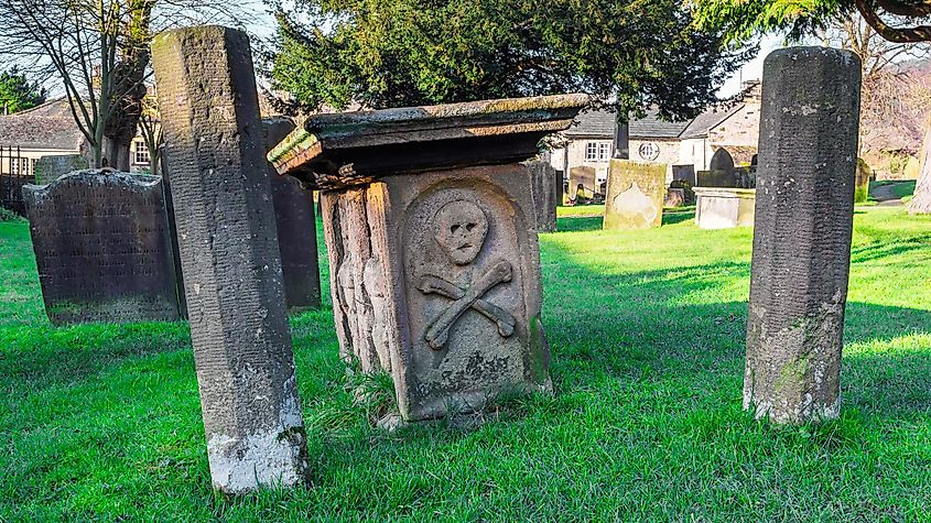 A grave in Eyam referencing the Black Death. Image by Marmalade Photos via Shutterstock.com