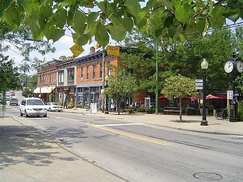 Streetview of downtown Loveland, Ohio.