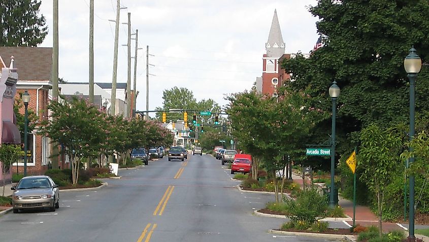 Looking down Seaford, Delaware's High Street.