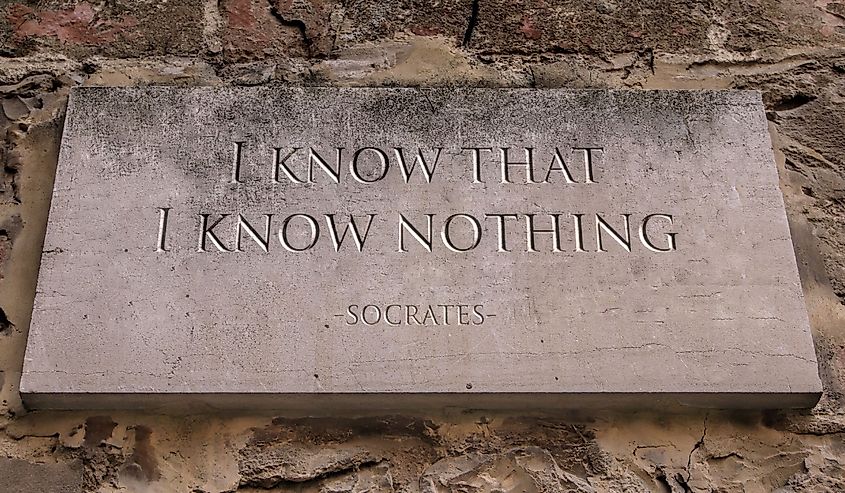 The phrase "I know that I know nothing" on a plaque; sometimes called the Socratic paradox, 